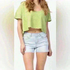 JUDY BLUE rainbow thread hem mid rise short in light blue denim jean size S cute